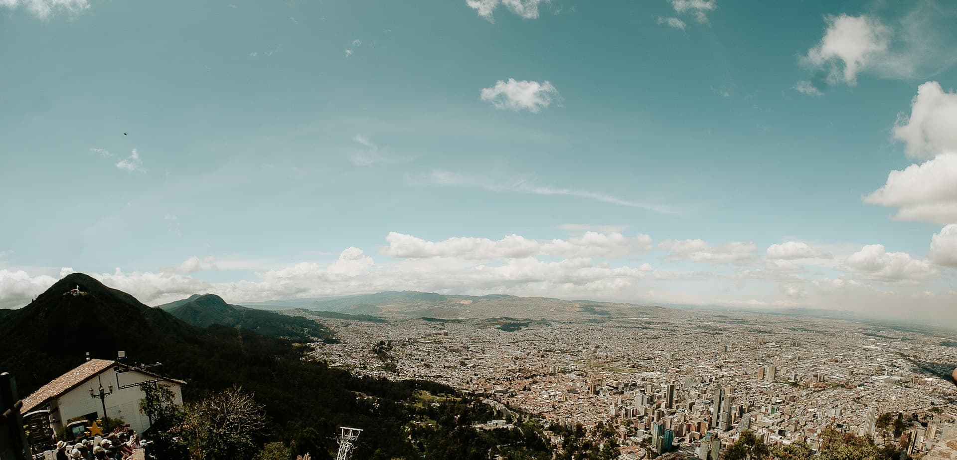 Colombia luxury chauffeur and airport transfer service